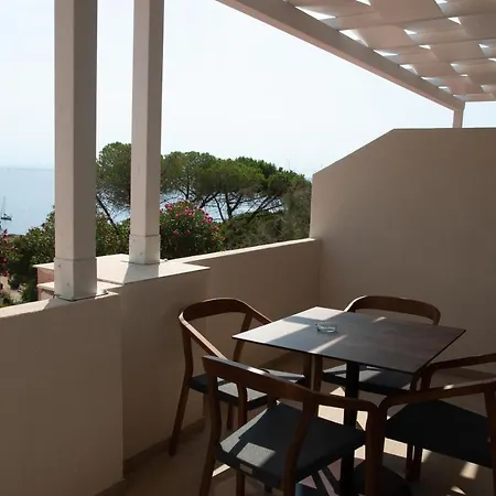 Aparthotel Capo Bianco Porto Azzurro