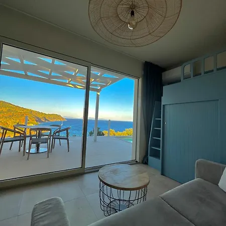 Capo Bianco Aparthotel 4*