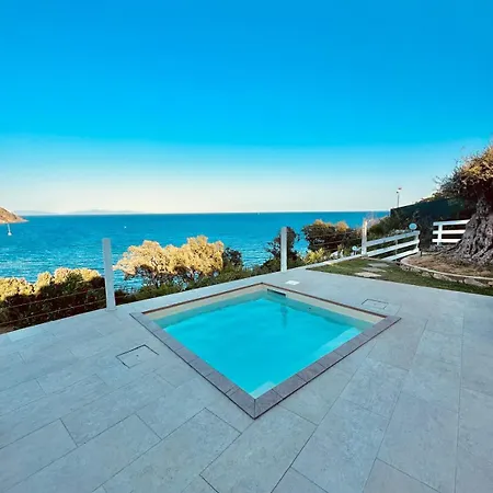 Aparthotel Capo Bianco Porto Azzurro