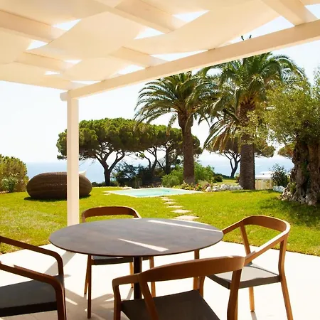 Apartahotel Capo Bianco 4*