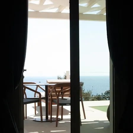 Capo Bianco Porto Azzurro