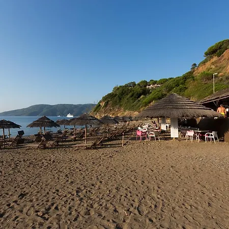 Ξενοδοχείο με διαμερίσματα Capo Bianco Porto Azzurro
