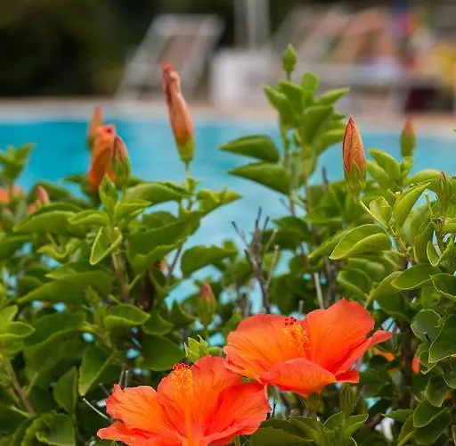 Capo Bianco 아파트호텔 4*