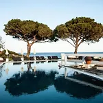 Capo Bianco Aparthotel 4*
